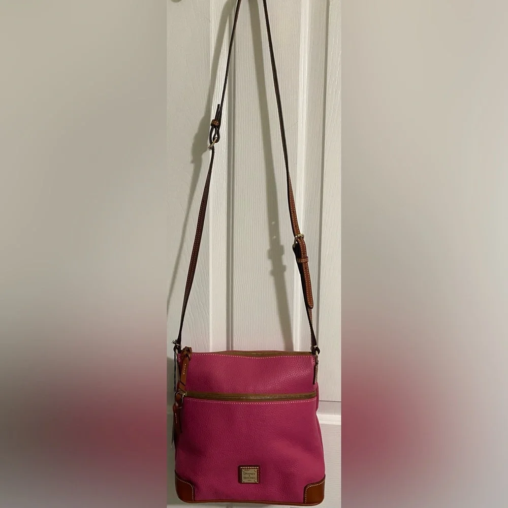 DOONEY AND BURKE …Hot Pink Leather Crossbody Bag - Picture 2 of 15